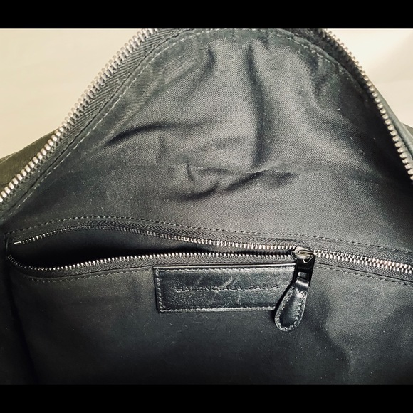 Authentic Balenciaga Bag - Picture 6 of 9